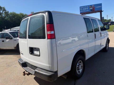 2017 Chevrolet Express 2500