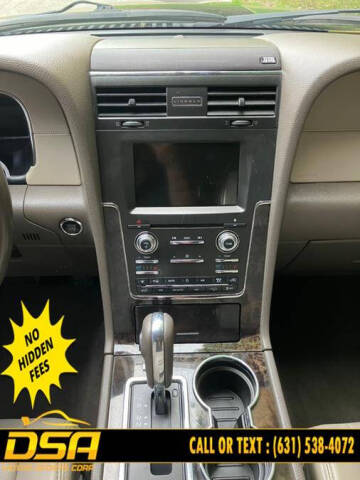 2016 Lincoln Navigator Select