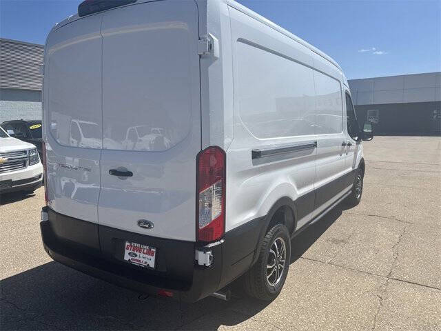 2025 Ford Transit 250