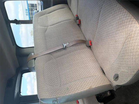 2017 Chevrolet Express LT 2500