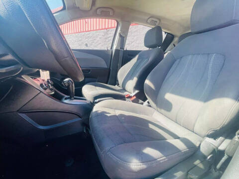 2014 Chevrolet Sonic LT Auto