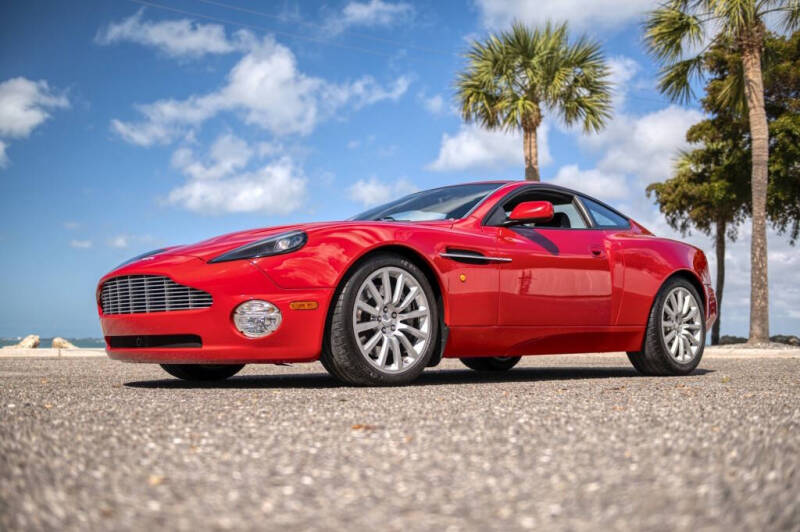 2002 Aston Martin Vanquish