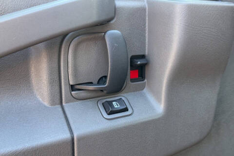 2024 GMC Savana 2500