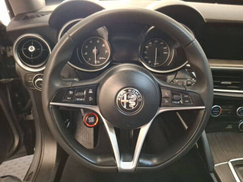 2018 Alfa Romeo Stelvio Ti