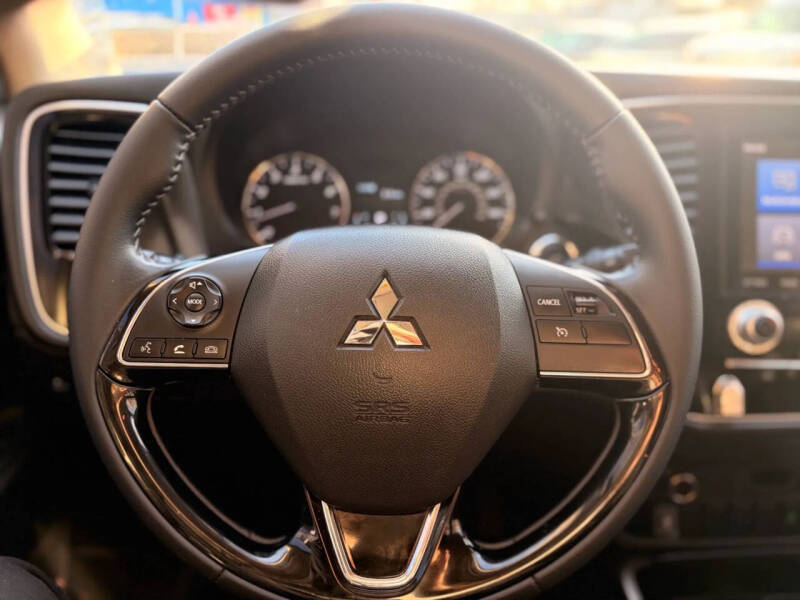 2020 Mitsubishi Outlander