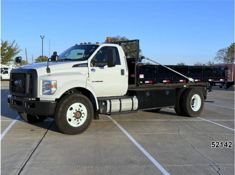 2022 Ford F-750 Super Duty
