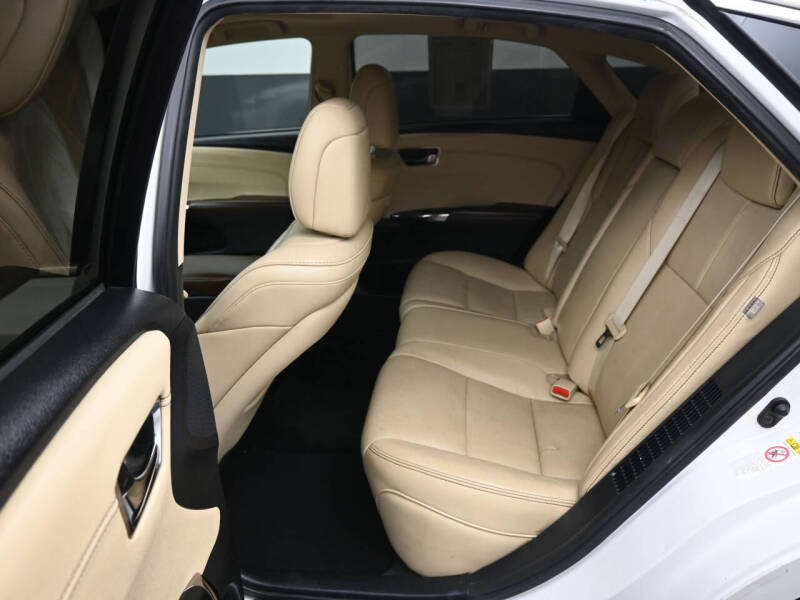 2016 Toyota Avalon Hybrid