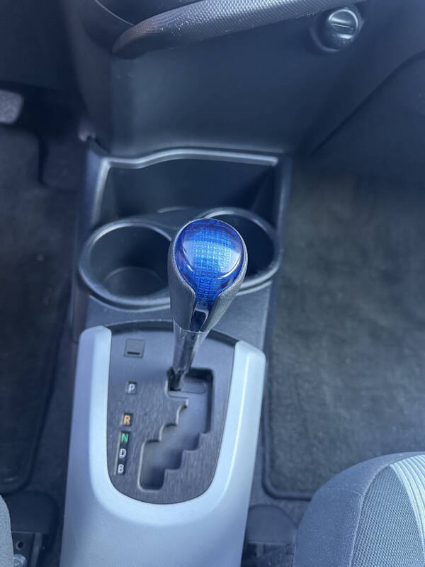 2013 Toyota Prius c Three - Photo 22