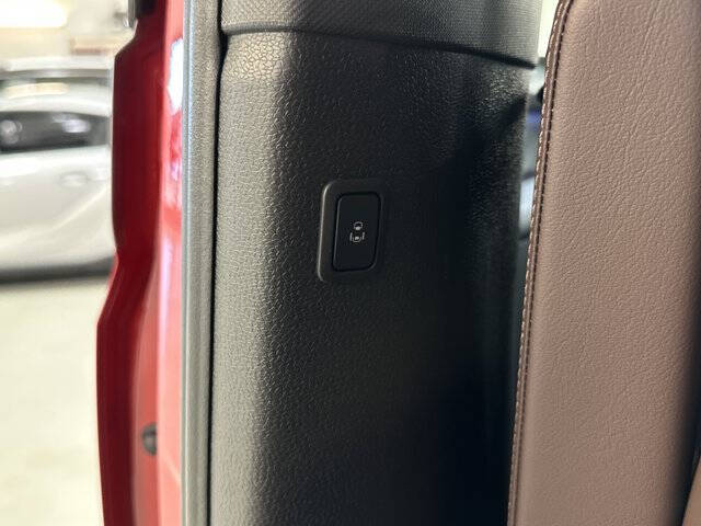 2025 Volkswagen ID. Buzz Pro S Plus 4Motion