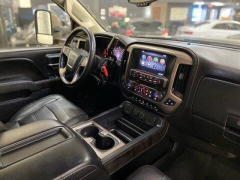 2015 GMC Sierra 2500HD Denali