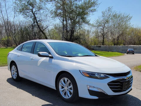 2019 Chevrolet Malibu for sale at Solo Auto in Rochester NY