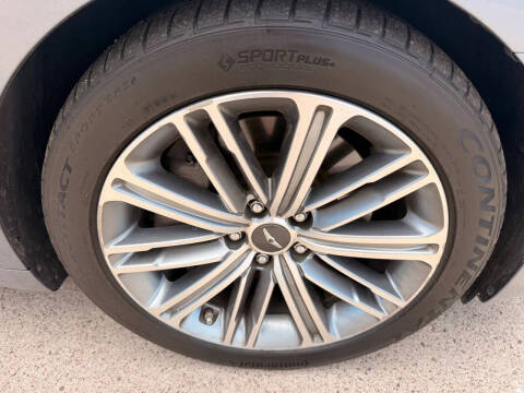 2018 Genesis G80