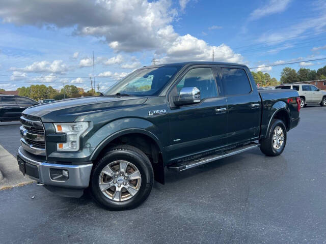 2015 Ford F-150 Lariat photo 2