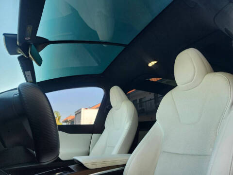 2022 Tesla Model X