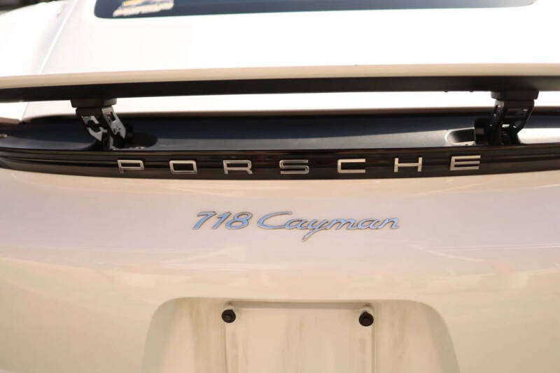 2019 Porsche 718 Cayman