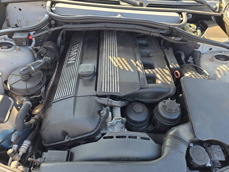 2005 BMW 3 Series 325Ci