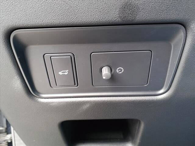 2020 Land Rover Discovery SE