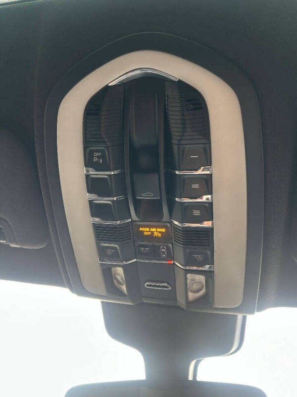 2013 Porsche Panamera Turbo