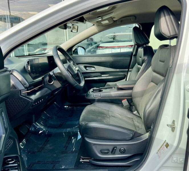 2024 Nissan Ariya Engage