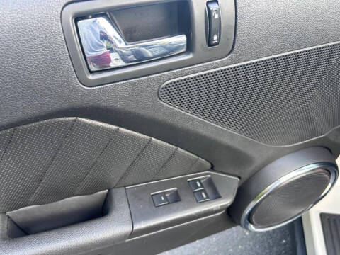 2012 Ford Mustang V6 Premium