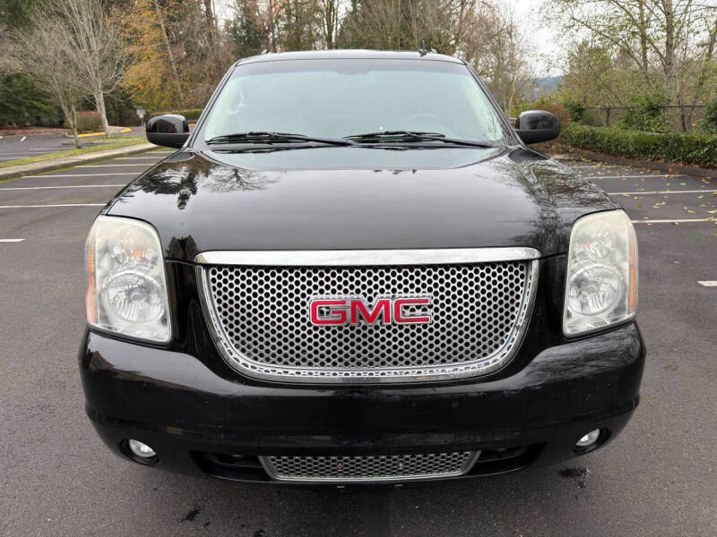 2009 GMC Yukon XL Denali