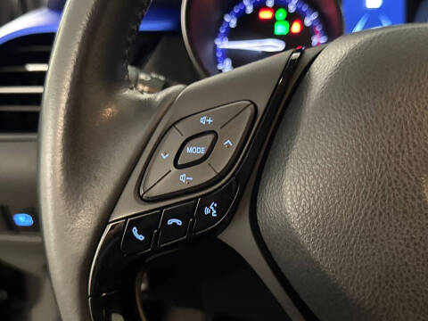2021 Toyota C-HR XLE