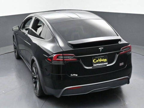 2022 Tesla Model X Plaid