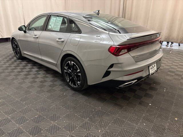 2022 Kia K5