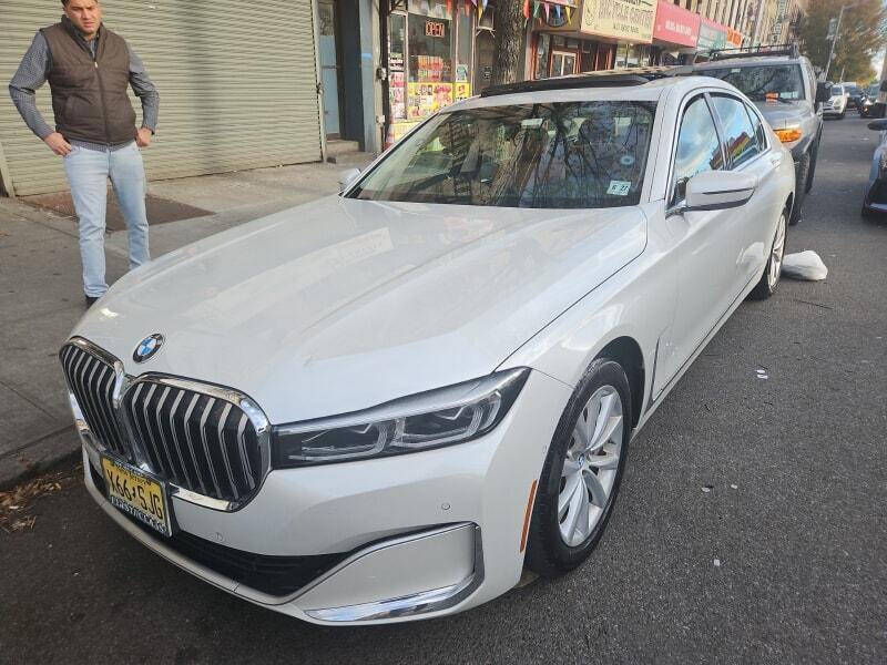 2022 BMW 7 Series 740i xDrive