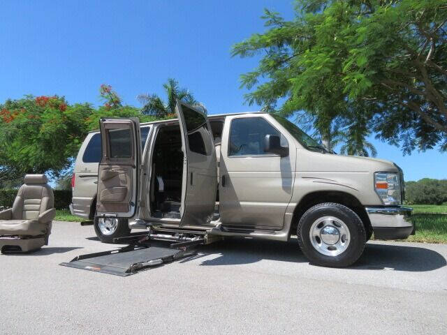 Used 2014 Ford E-Series Econoline Van Commercial with VIN 1FTNE1EL9EDA55949 for sale in Boca Raton, FL