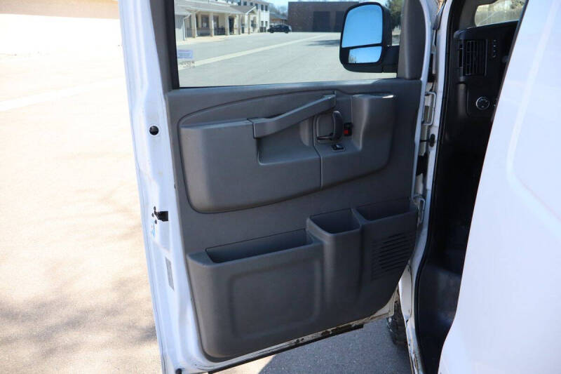 2016 Chevrolet Express 2500