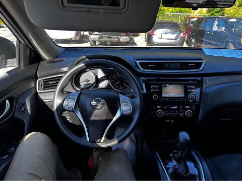 2014 Nissan Rogue S