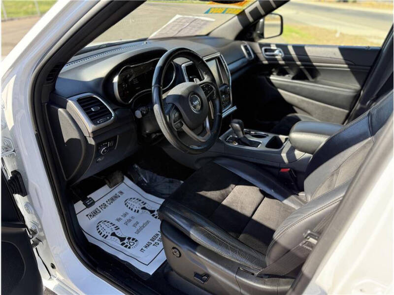 2017 Jeep Grand Cherokee Altitude