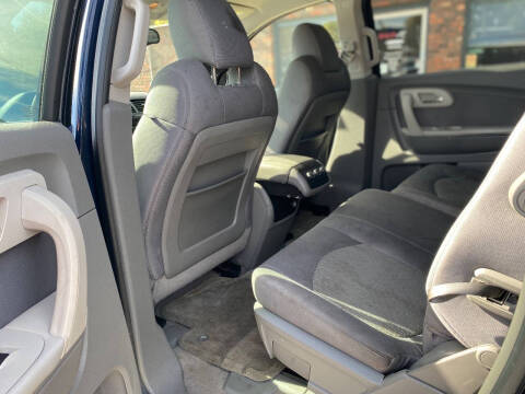 2012 Chevrolet Traverse LS