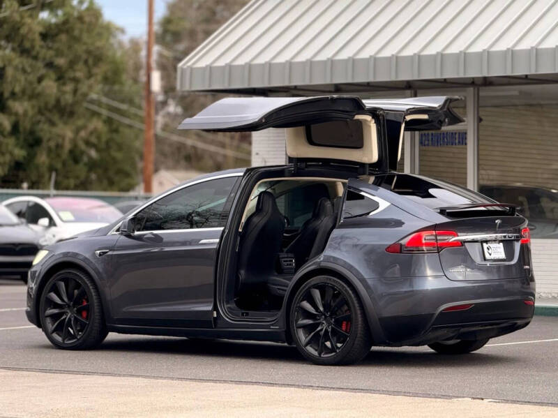 2018 Tesla Model X P100D