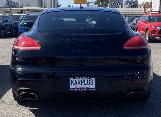 2016 Porsche Panamera