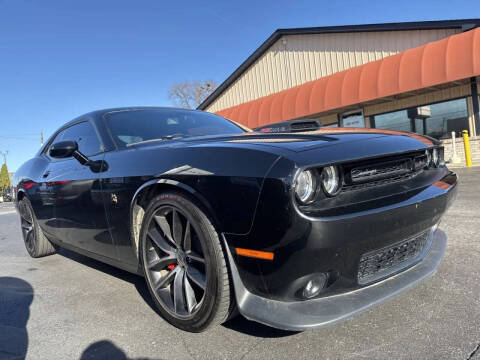2018 Dodge Challenger 392 HEMI Scat Pack Shaker