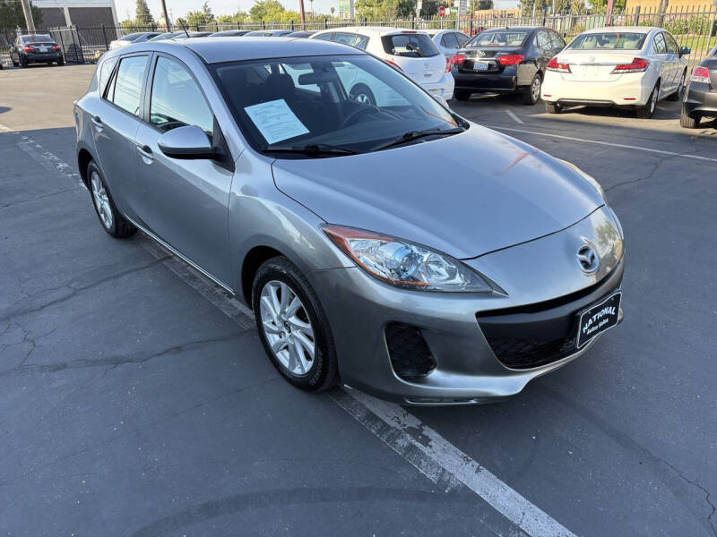 2013 Mazda MAZDA3 i Touring