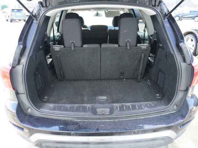 2020 Nissan Pathfinder SV