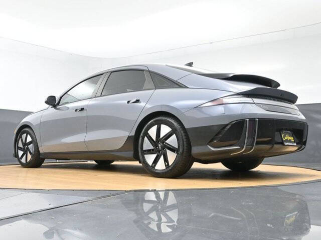 2023 Hyundai IONIQ 6 SE