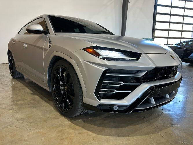 2019 Lamborghini Urus