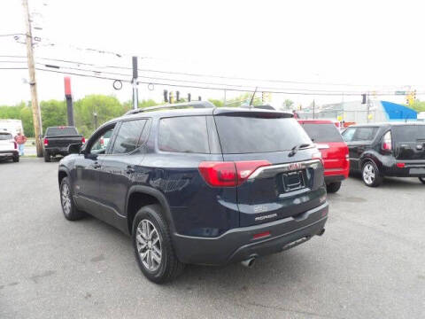 2017 GMC Acadia SLE-2