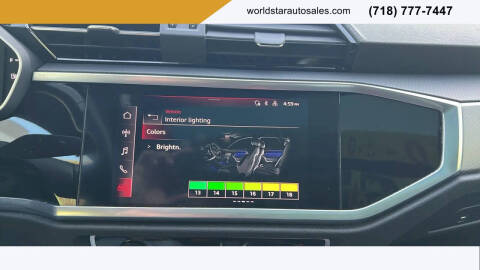 2022 Audi Q3 quattro Premium Plus 40 TFSI