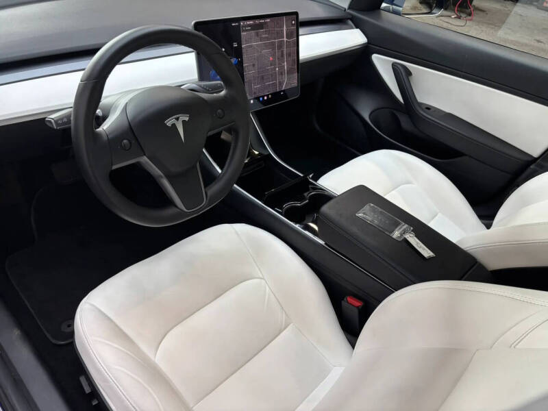 2020 Tesla Model 3 Long Range