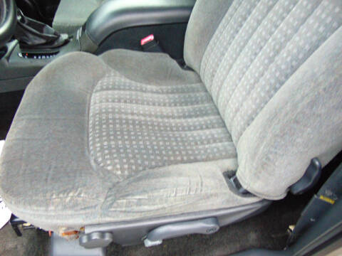 2002 Chevrolet Blazer LS