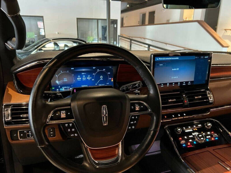2024 Lincoln Navigator Reserve