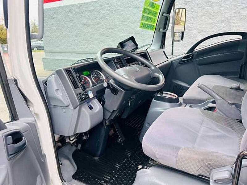 2015 Isuzu NPR DSL REG AT