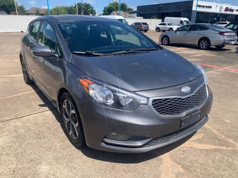 2016 Kia Forte5