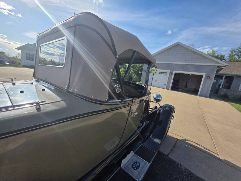 1928 Ford Roadster