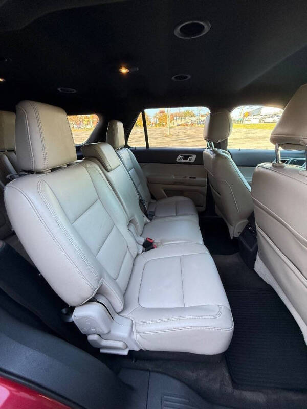 2012 Ford Explorer XLT